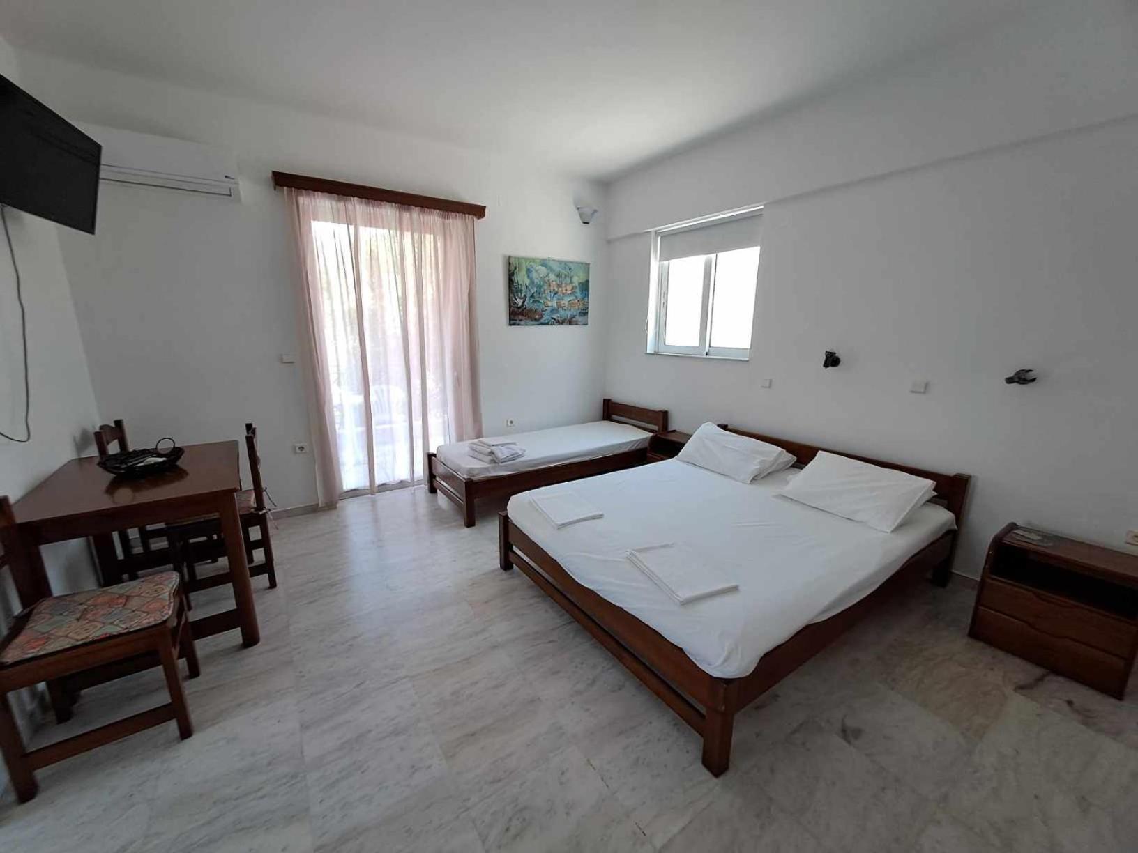 Areti & Maria Apartments Gythio Buitenkant foto