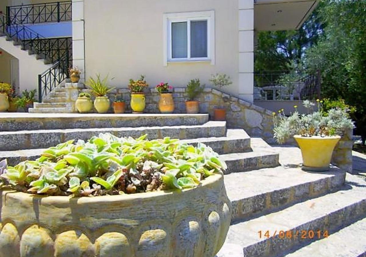 Areti & Maria Apartments Gythio Buitenkant foto